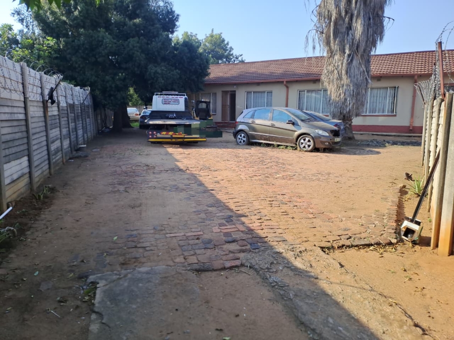 3 Bedroom Property for Sale in Oos Einde North West